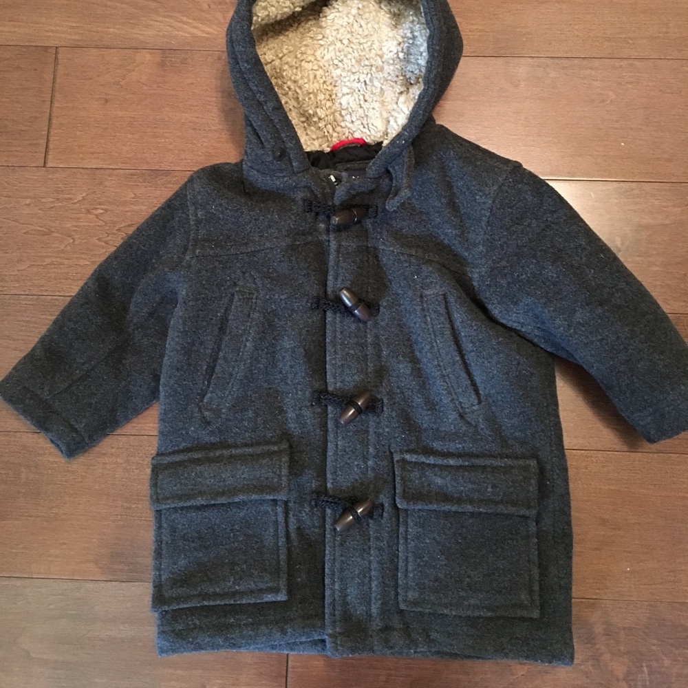 Baby Gap coat; 18-34 months. Excellent condition.